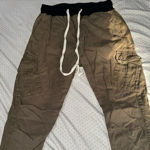 MNML CARGO PANTS